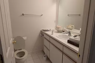 619 Hill Crest Ct, Milford, MI 48381 - Photo 18