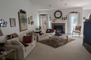 619 Hill Crest Ct, Milford, MI 48381 - Photo 4