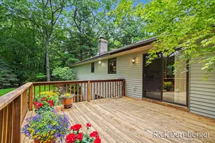2185 Eagle Blvd, Holland, MI 49424 - Photo 10