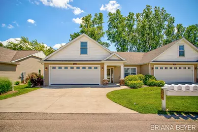 11494 S Lake Drive, Holland, MI 49424 - Photo 2