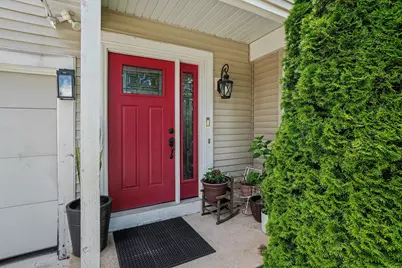 1152 E 12th Street, Holland, MI 49423 - Photo 4