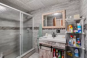 1152 E 12th St, Holland, MI 49423 - Photo 18