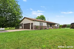 3685 20th St, Dorr, MI 49323 - Photo 28