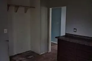 1354 Hurd Ave, Benton Harbor, MI 49022 - Photo 6