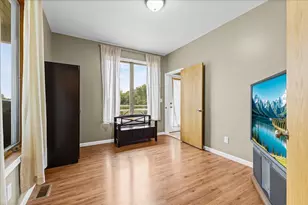 2007 Paddock Way, Ypsilanti, MI 48198 - Photo 10