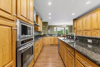 2007 Paddock Way, Ypsilanti, MI 48198 - Photo 2