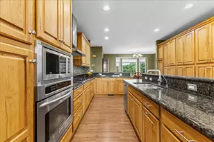 2007 Paddock Way, Ypsilanti, MI 48198 - Photo 2