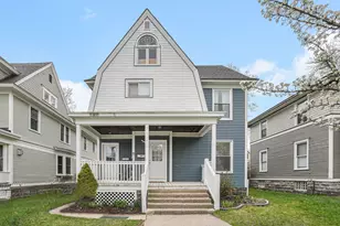 614 Crescent St NE, Grand Rapids, MI 49503 - Photo 1