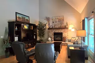 594 Springwood Dr, Kalamazoo, MI 49009 - Photo 12