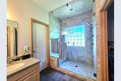 594 Springwood Drive, Kalamazoo, MI 49009 - Photo 10