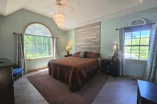 594 Springwood Dr, Kalamazoo, MI 49009 - Photo 8