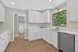 5129 N Bardstone St, Jackson, MI 49201 - Photo 16