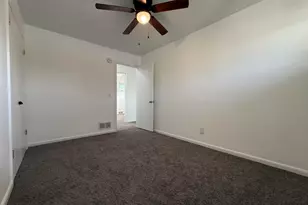 1946 Adams St SE, Grand Rapids, MI 49506 - Photo 18