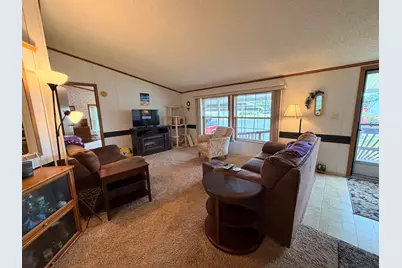 547 E Clam Court, Newaygo, MI 49337 - Photo 6