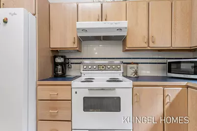 9292 Lakeshore Avenue, West Olive, MI 49460 - Photo 12