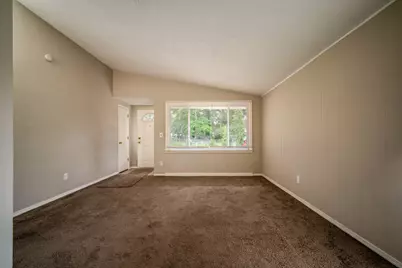 23723 Reynolds Avenue, Hazel Park, MI 48030 - Photo 2
