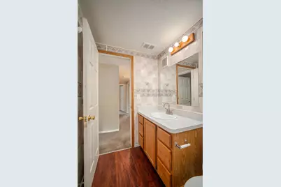 23723 Reynolds Avenue, Hazel Park, MI 48030 - Photo 16