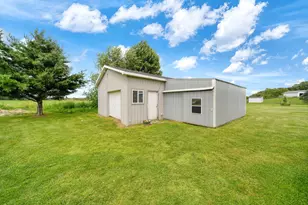 5867 E Hillcrest Dr, Eaton Rapids, MI 48827 - Photo 46