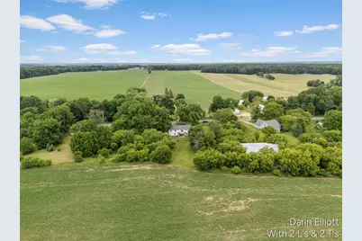 9755 Grand River Avenue, Clarksville, MI 48815 - Photo 2