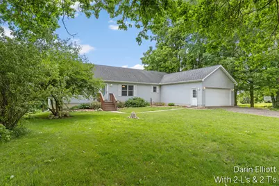 9755 Grand River Avenue, Clarksville, MI 48815 - Photo 4