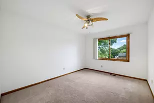 24762 White Plains Dr, Novi, MI 48374 - Photo 36