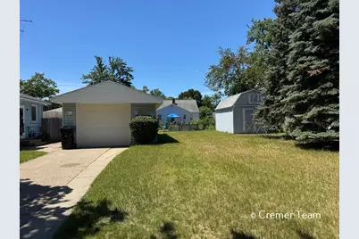 3425 McKee Avenue SW, Wyoming, MI 49509 - Photo 2