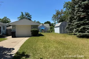 3425 McKee Ave SW, Wyoming, MI 49509 - Photo 2