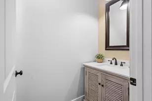 7839 Harvest Hill Ln, Kalamazoo, MI 49009 - Photo 14