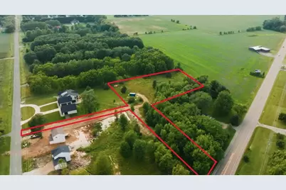 1221 E Marquette Woods Road, Saint Joseph, MI 49085 - Photo 2