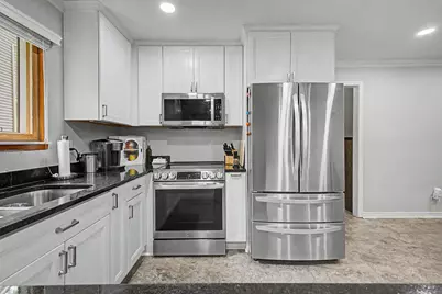 22440 Mill Road, Novi, MI 48375 - Photo 26
