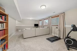8991 Plantation Dr SW, Byron Center, MI 49315 - Photo 32