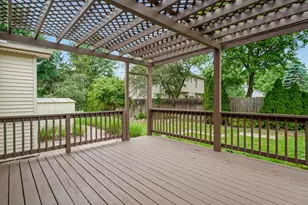 3941 Loch Dr, Highland, MI 48357 - Photo 18