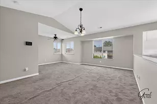 30761 Hidden Pines Ln, Roseville, MI 48066 - Photo 2