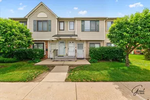 30761 Hidden Pines Ln, Roseville, MI 48066 - Photo 1