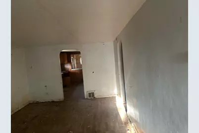 617 Gestner Road, Benton Harbor, MI 49022 - Photo 6