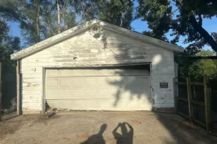 617 Gestner Rd, Benton Harbor, MI 49022 - Photo 6