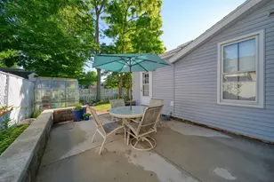 205 W Shawnee St, Tecumseh, MI 49286 - Photo 34