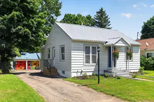 325 W South St, Hastings, MI 49058 - Photo 1