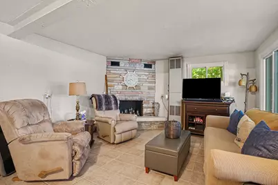10041 County Road 215, Grand Junction, MI 49056 - Photo 6