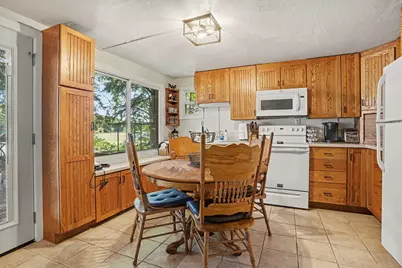 10041 County Road 215, Grand Junction, MI 49056 - Photo 8