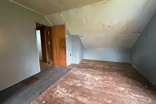 490 4th St, Benton Harbor, MI 49022 - Photo 20
