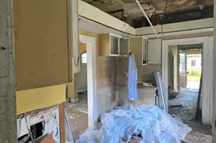 4011 French Rd, Detroit, MI 48214 - Photo 18