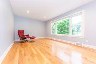 641 Louise Dr, Ann Arbor, MI 48103 - Photo 6