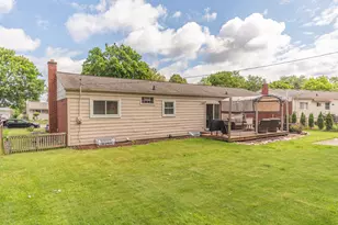 248 Nichols Dr, Saline, MI 48176 - Photo 38