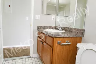 31548 Orchard Creek, Farmington Hills, MI 48334 - Photo 18