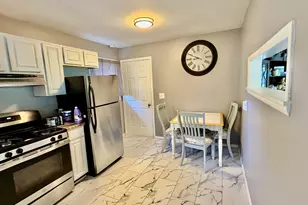 4310 Winthrop Ave, Portage, MI 49002 - Photo 10
