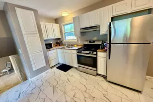 4310 Winthrop Ave, Portage, MI 49002 - Photo 12