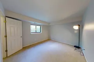 275 Briarcrest Dr, Ann Arbor, MI 48104 - Photo 14