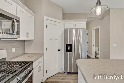 5697 Victoria Street, Allendale, MI 49401 - Photo 16