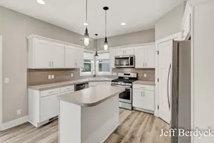 5697 Victoria St, Allendale, MI 49401 - Photo 12